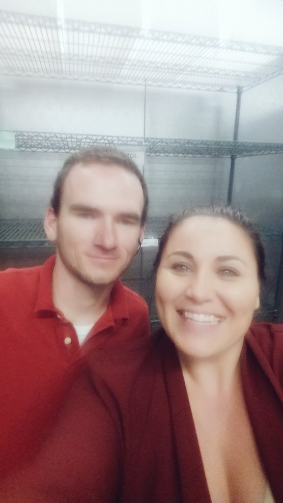 RaquelSapphire's tweet photo. Meat cooler running hot? About to lose our backstock? #NOTONMYWATCH Thanks to Chad for saving our guests holiday bbq https://t.co/0KNAkQo9S0