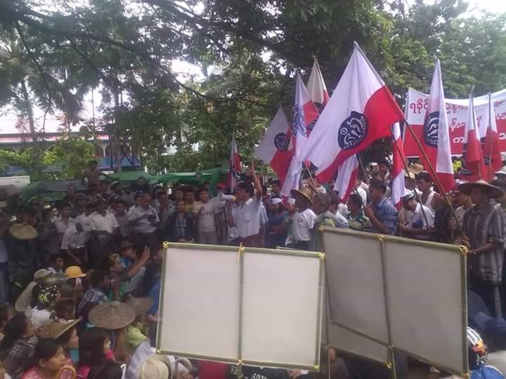 alaa05559's tweet photo. @the_erc #Rakhine extremists group renew anti-Rohingya protest
@Aungaungsittwe @JamilaHanan @drkhubybe @zahed_nl https://t.co/CWBbMPALSQ