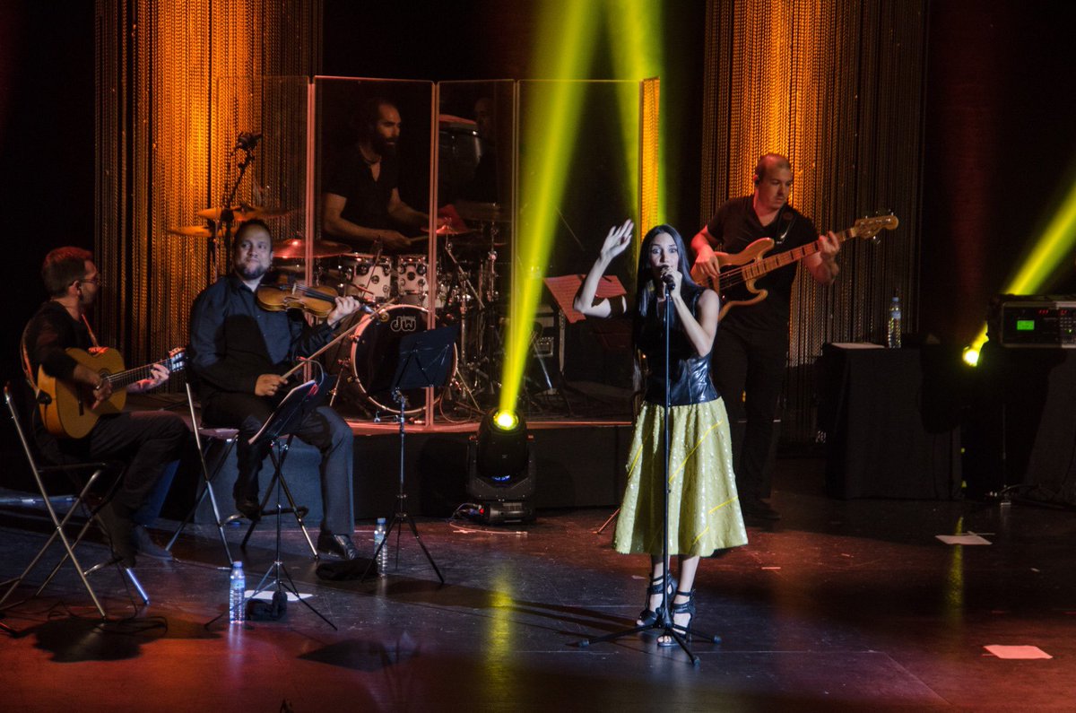 aytoalm's tweet photo. India Martínez ofrece en Almería un concierto lleno de emoción y sentimiento @IndiaMartinez @Culturalmeria https://t.co/otlJDf4t5J
