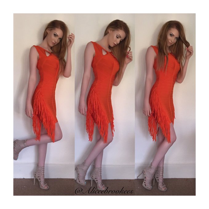 Last nights out in @MarbellaDressCo with @Larrnarr 💃🏼🍷 https://t.co/XHmDrqO4o6<a class="tags" target="_blank" title="On Twitter" href="/?out=eyJ0eXAiOiJKV1QiLCJhbGciOiJIUzUxMiJ9.eyJpYXQiOjE3MjE3MzEwOTIsImlzcyI6InR3cG9ybnN0YXJzLmNvbSIsIm5iZiI6MTcyMTczMTA5MiwiZXhwIjoxNzUzMjY3MDkyLCJyZWRpcmVjdF91cmwiOiJodHRwczovL3R3aXR0ZXIuY29tL01hcmJlbGxhRHJlc3NDbyJ9.3kR9W7j8hlp-LFBkTljGF2oQud2e9EOKeQy7dXyDqpZDOMHTlu52mJCrlOAkt15DHqZISf-itI-GsfFZqmMJjQ">@MarbellaDressCo</a><a class="tags" href="/tag/larrnarr">@larrnarr</a><a href="/tag/follow"class="tags"><span>#follow</span></a><a href="/tag/rt"class="tags"><span>#rt</span></a>