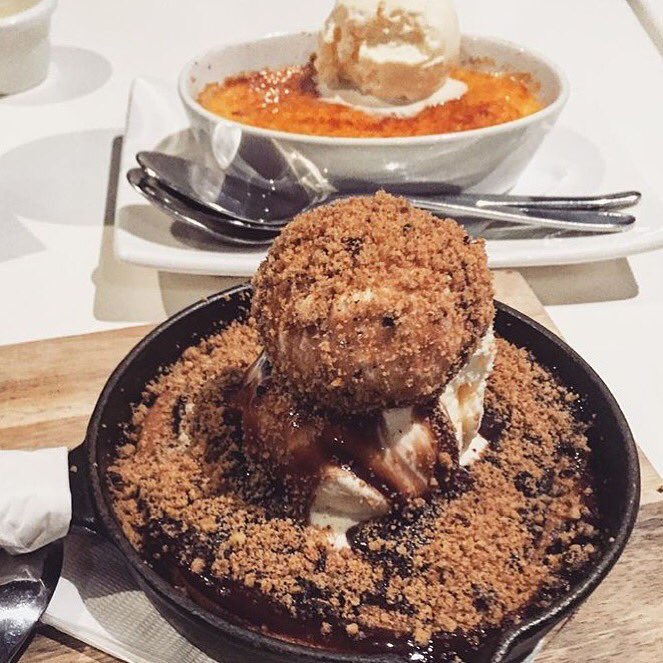 PerthRomas's tweet photo. Sunday = Sweet treats! #tonyromasperth https://t.co/h5xirDQNiU