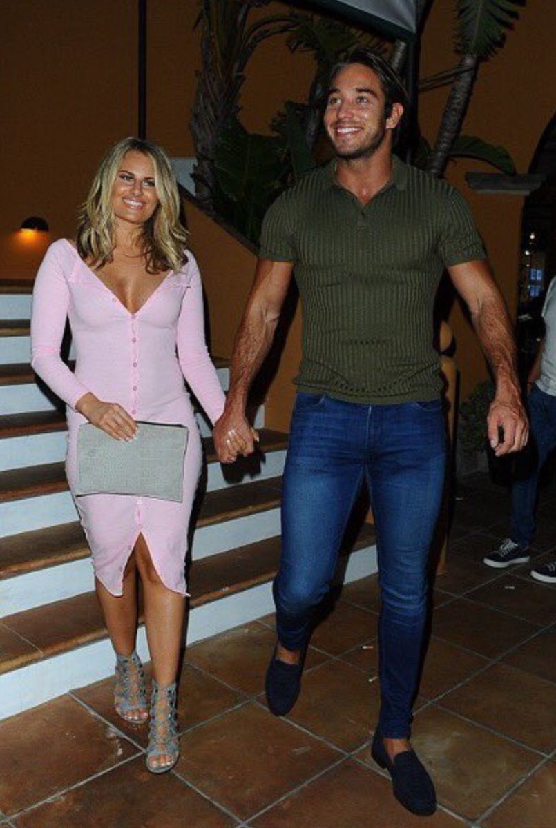 TowieFanBasexo's tweet photo. @Daniarmstrong88 &amp; @JamesLock__ Filming in Mallorca☀️☀️ https://t.co/1Obr10qXnG