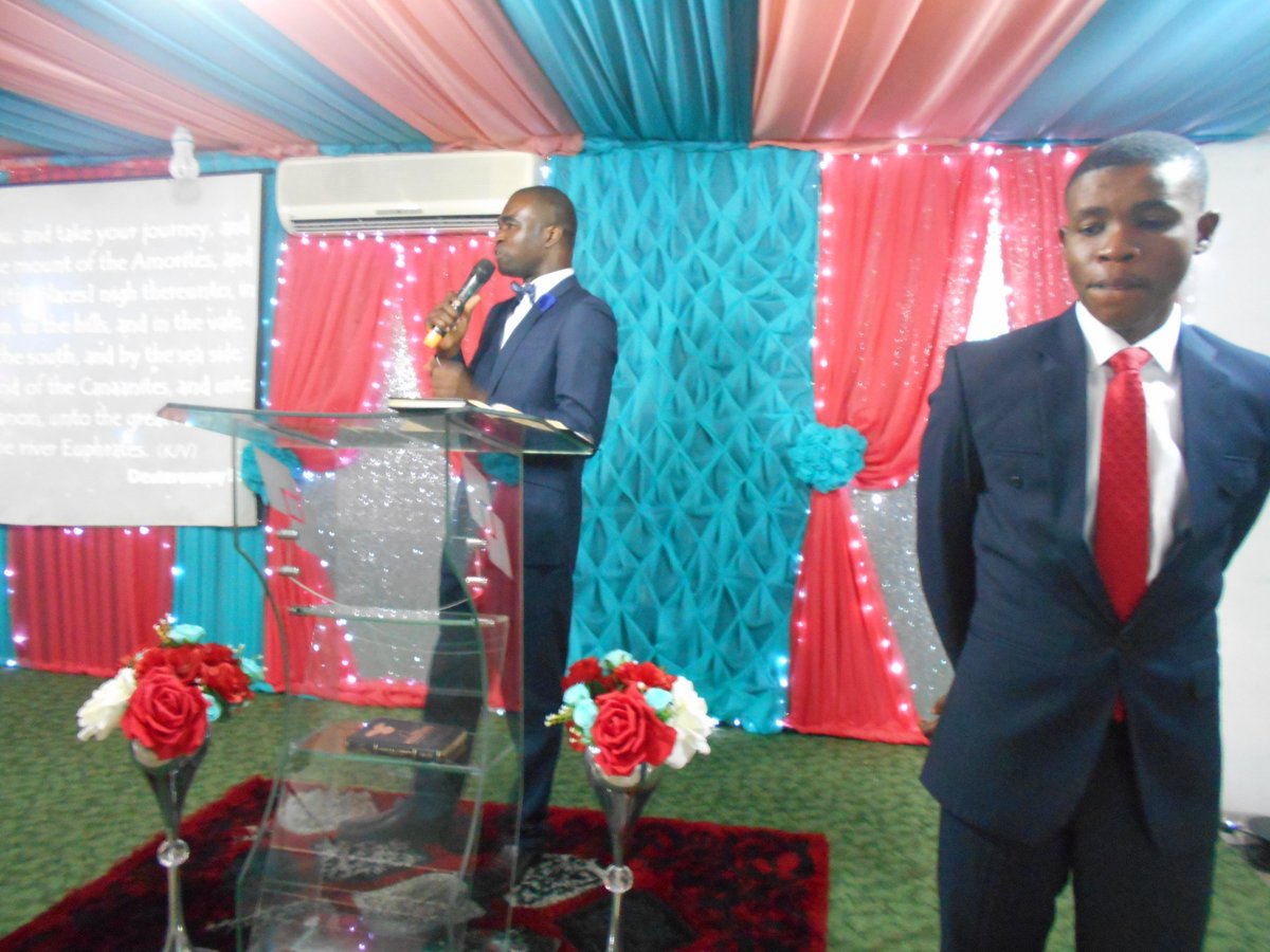 RCCGDC's tweet photo. #SundayMorningLiveAtDC #Thanksgivingservice.
When your faith is smart enough then your glory is ripe enough.#word https://t.co/0Fe045qnqx