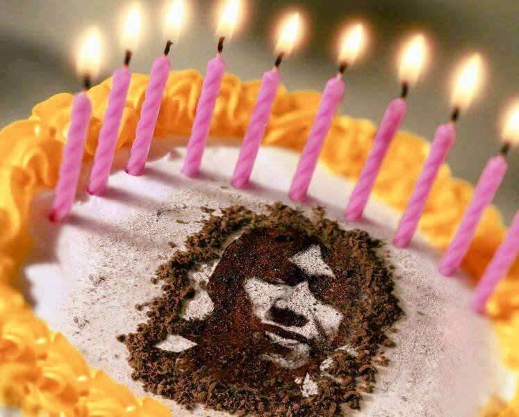 thyaz_inty's tweet photo. Happy birthday ayah e El-Pitu, mas @erosscandra .. Sugeng tanggap warsa yoo mas, sehat terus yoo 😇😆 https://t.co/vtJE7D0MJc