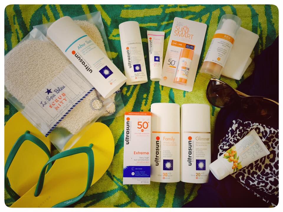 LucyNealeMakeup's tweet photo. Everything necessary for perfect tanning when you haven't seen the sun in over a year! 😎 https://t.co/arsaxC6vms