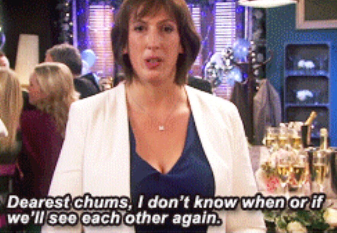 EndOfSitcom's tweet photo. If you're British, then, you most definitely cried at the finale of Miranda #GrowingUpBritish #Miranda https://t.co/A28pQ1LZ9C