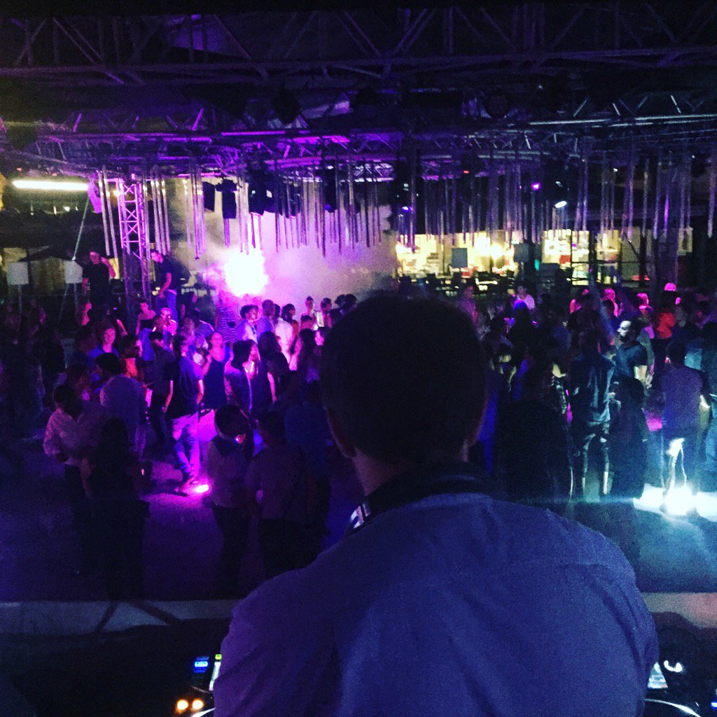 SiestaClubJoa's tweet photo. About last night ! Special party w/ Peter Stones. https://t.co/CJmsWVeCzO