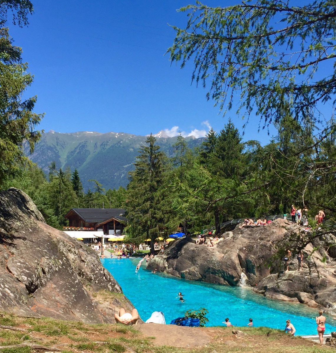 SarahInalbon's tweet photo. Piscine des Marécottes #nature #montagne #familytime https://t.co/xkk0i3h7qy