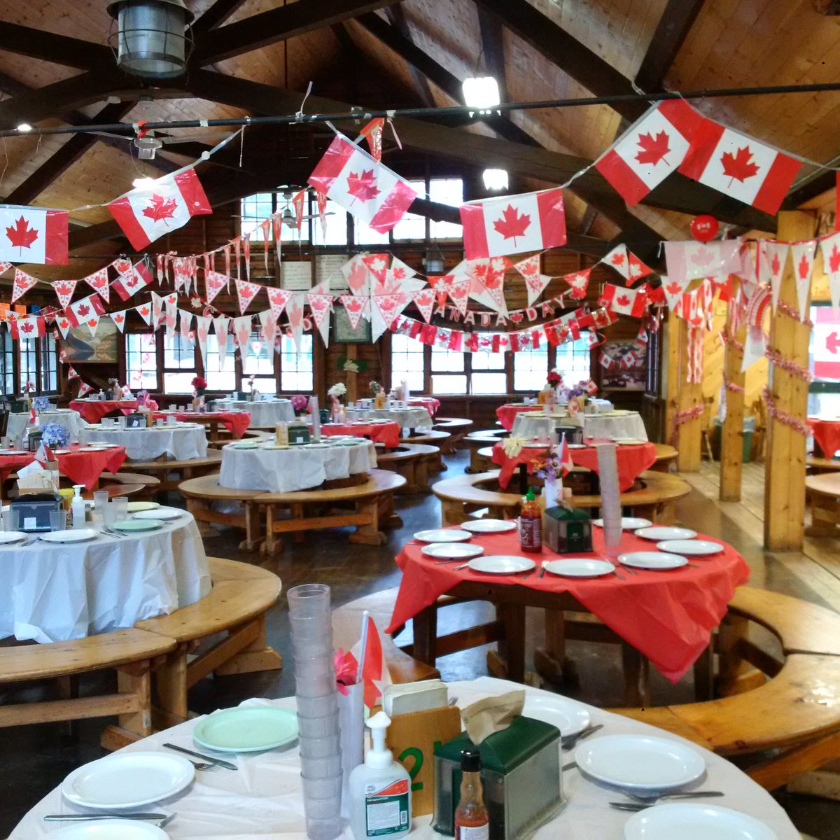 CampTanamakoon's tweet photo. Arrival Day on Canada Day! #nowthatwasfun @CampTanamakoon #welovecamp https://t.co/eNcfG0NR5F