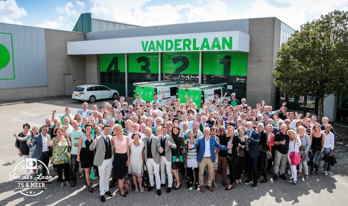 Van der Laan 75 jaar! Oog voor het verleden, blik op de toekomst. #trots #teamvdl