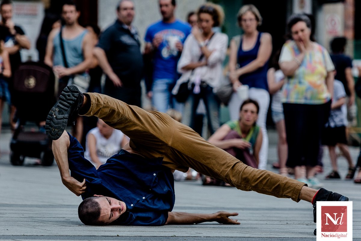osona's tweet photo. GALERIA de FOTOS d'@AdriaCostaRifa del @Festusfestival https://t.co/KQc0zdgS6x #festus2016 #Osona #Torelló https://t.co/HOiYkYEAvX