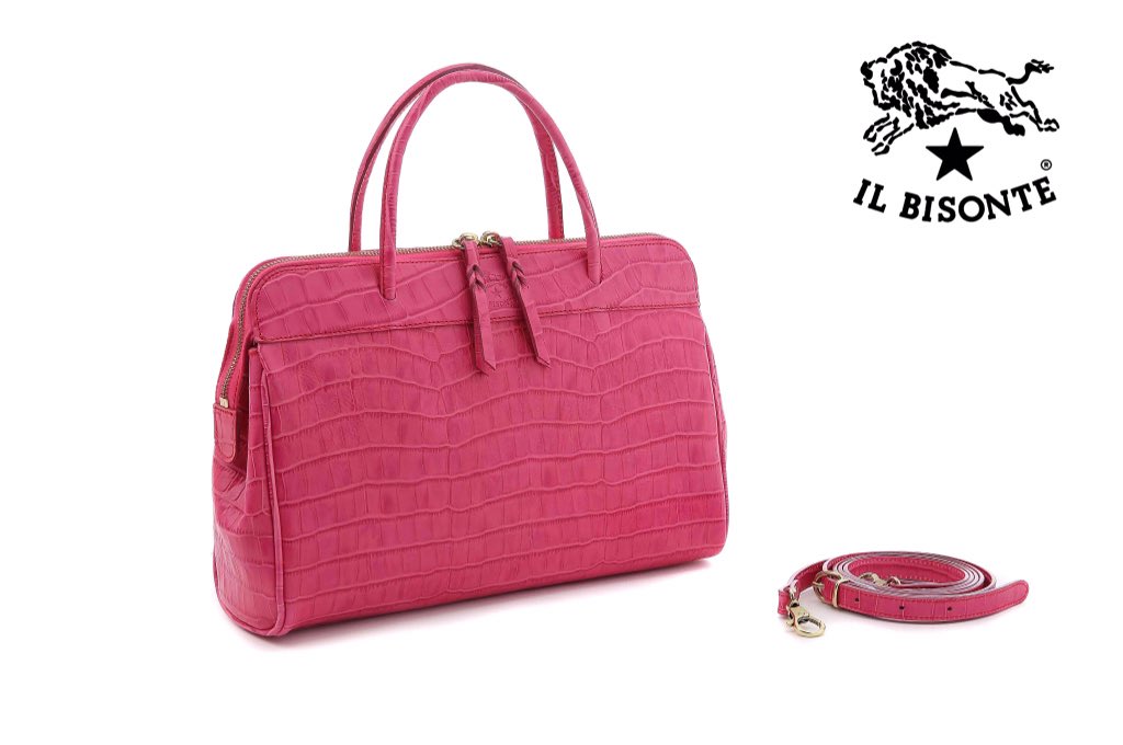 This limited collection for this summer, with new colour.

New collections are available in our Boutiques.