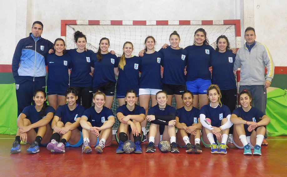 CAHandball's tweet photo. #LasJuniorsEnRusia Todos los partidos de Argentina en el Mundial se pueden seguir por acá: https://t.co/WzlnDAhCPB https://t.co/IpHnHx5Df6