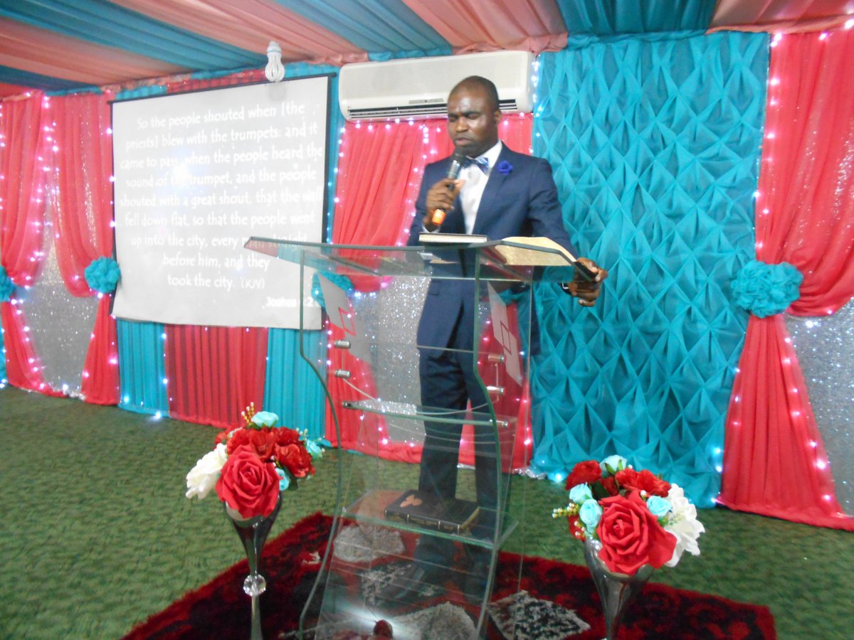 RCCGDC's tweet photo. #SundayMorningLiveAtDC #Thanksgivingservice.#Childdedication https://t.co/1HJWXIyO5x