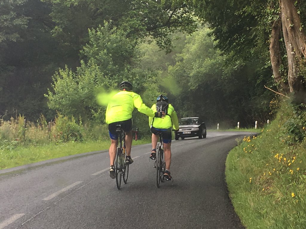 #BikeCoeur une mention spéciale pour Gilles, incroyable St Bernard de la route! Bravo!