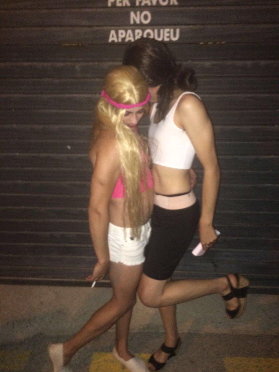 JMaarto's tweet photo. Resumen de ayer noche. 😂🔝🤗😙😍🔜😚😋😂😱🙄 #FrasePostu: "About last night" #TambiénSabemos. #KeepCalmBro #HuboTaconada https://t.co/FHbdFchKFZ