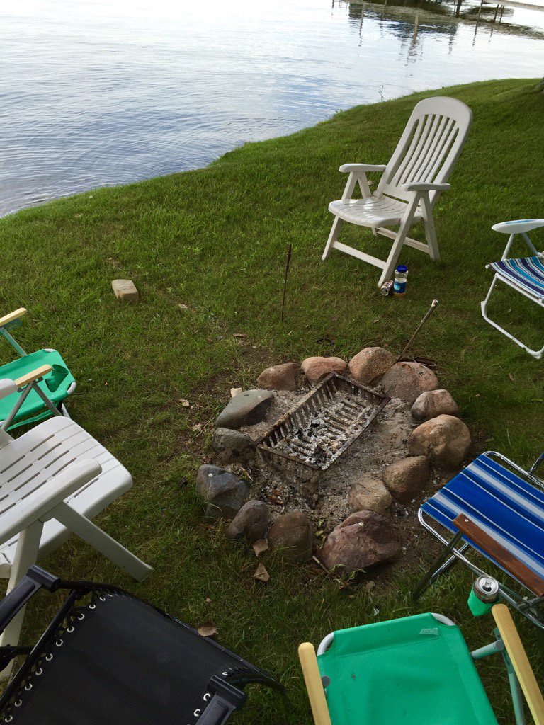 Easydoesitdude's tweet photo. You can tell how cold it ended up getting by how close the chairs are to the fire. #chaircollection https://t.co/LX7kXF1UTn