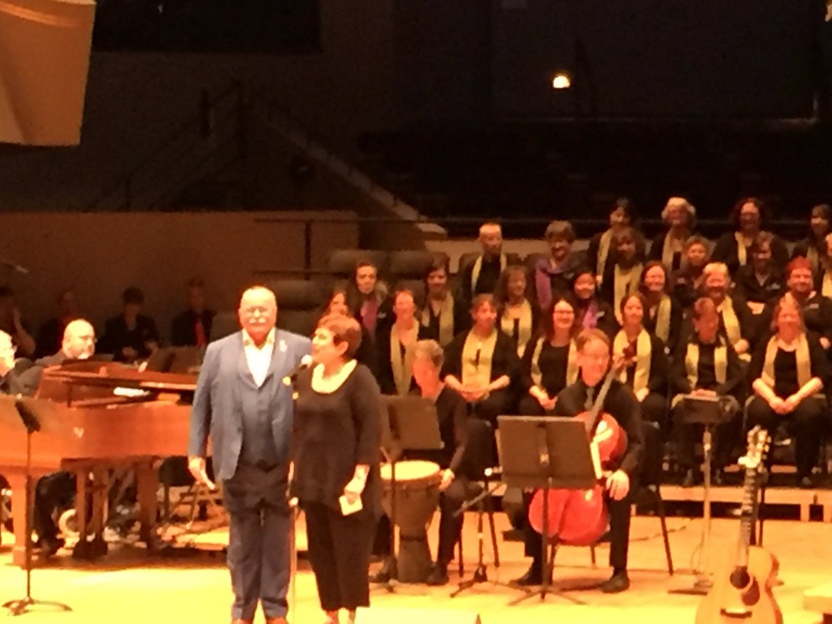 EuroQueerChoir's tweet photo. Opening ceremony with our very own  Martin Brophy @Fruitvox #denver #GALA2016 https://t.co/T9TdWSBMme