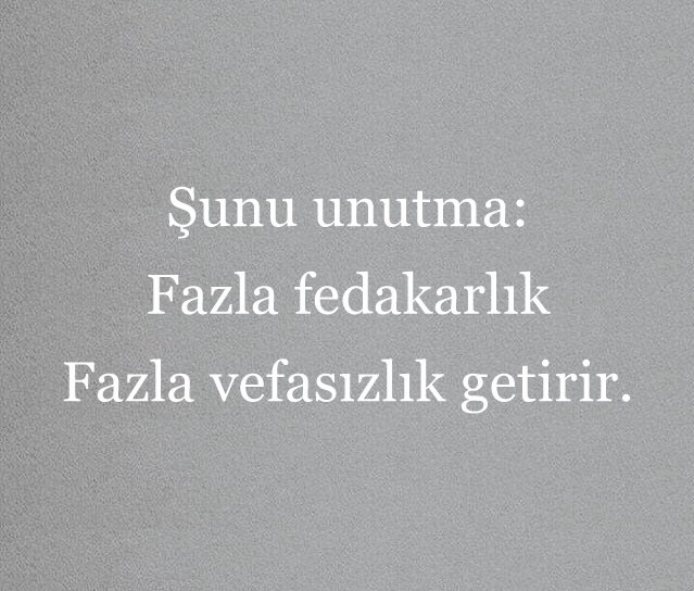 sozmuhendisi's tweet photo. Umursadığınız insan sizi hayal kırıklığına uğrattığında, insanları önemsemekten vazgeçip yalnızlığı seçiyorsunuz. https://t.co/r2DClk0v4s
