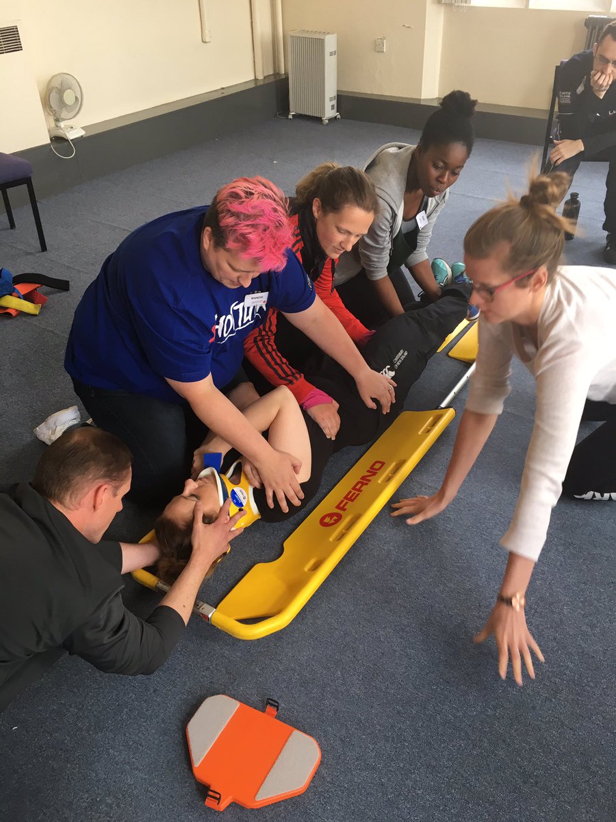 SportsMassageAC's tweet image. Day 2 of the @Lubasmedical Sports Trauma Management course. spine boards and immobilisation. @uk_sta