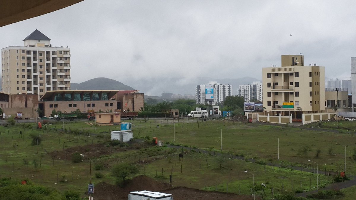 saurabhmrawat's tweet photo. Pune environment is amazing these days. Reminded me of Dehradun environment. https://t.co/oyWPQsPoEZ