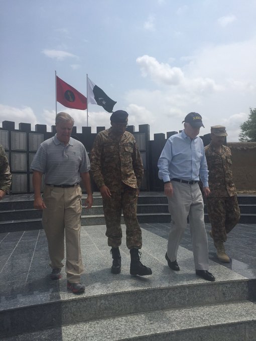 View image on Twitter