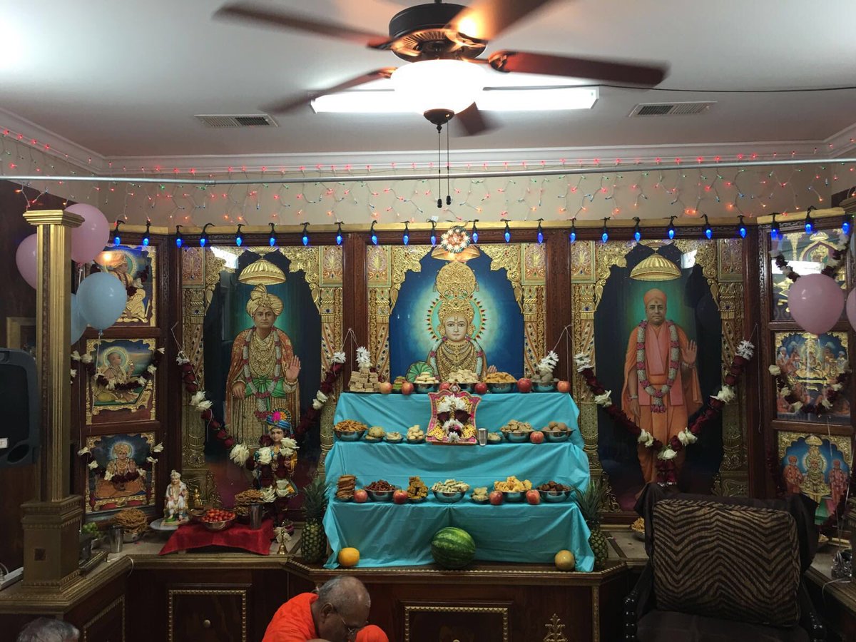 SGadiNewJersey's tweet photo. Sants perform the #patotsav ceremony at our Georgia Hari Mandir #SwaminarayanGadi #Vicharan2016 https://t.co/eei8xdfhbe