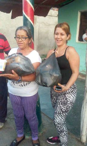 ffmsucreoficial's tweet photo. #TodoElPoderALosClap Clap Clap Clap dando en el hígado a los bachaqueros https://t.co/IHM8Esk2dS