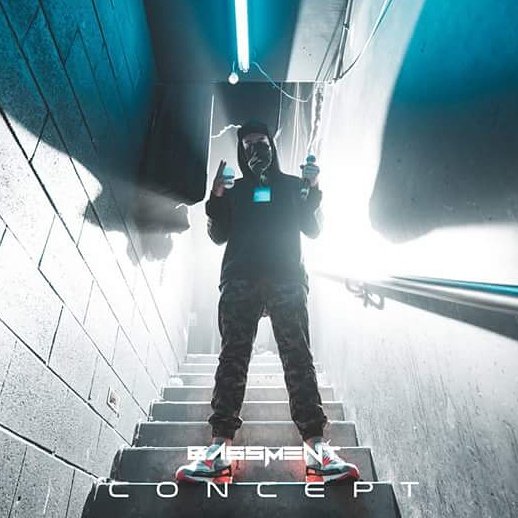 Finally entered the twittersphere.
Follow 》》》

》Facebook
facebook.com/macshaneonthem… 

》Instagram
@macshaneonthemic