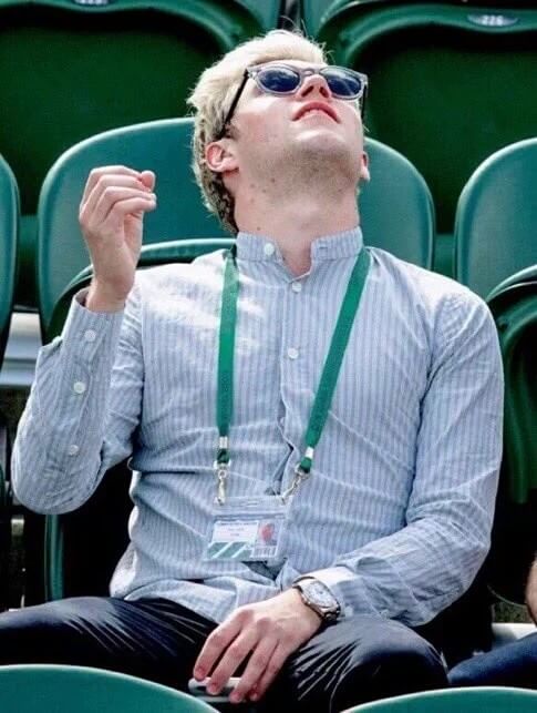 CreativeDisc's tweet photo. Niall Horan at Wimbledon (2/7/16) https://t.co/c8HdFskayO