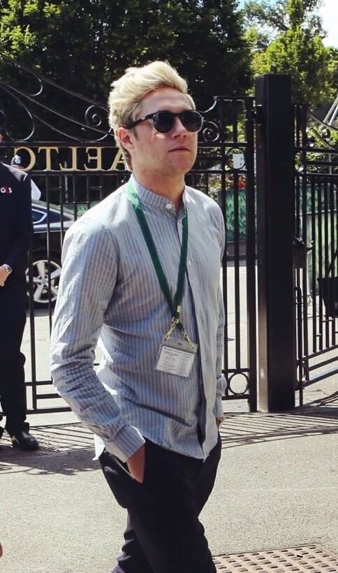 CreativeDisc's tweet photo. Niall Horan at Wimbledon (2/7/16) https://t.co/c8HdFskayO