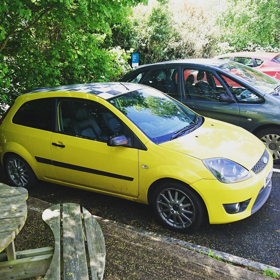 HotWheelsHobby's tweet photo. Because this is what I drive #Ford #Fiesta #ZetecS #Yellow https://t.co/EL41dGEpfb