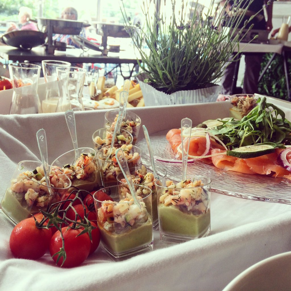 cafebale's tweet photo. Le dimanche on #BRUNCH au Café https://t.co/w4CSxxTvxy