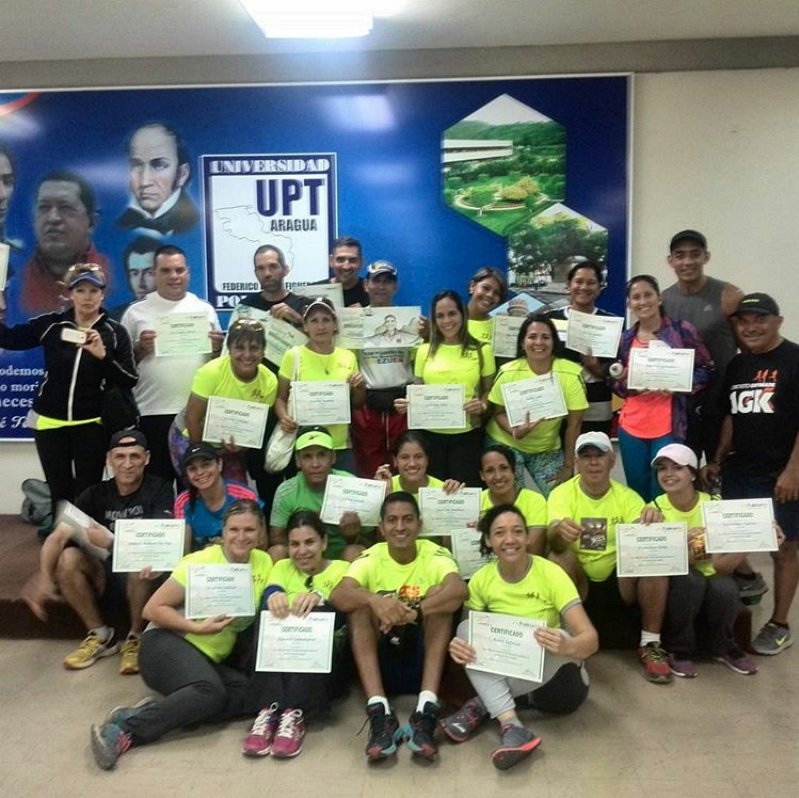 A_LaBandera's tweet photo. Todo un exito nuestro primer taller trail running con los expertos en la materia. https://t.co/SCBG6x0u7l