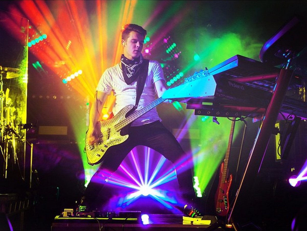 _RoyalConcept_'s tweet photo. ✶ Georg Listing ✶ Georg Moritz Hagen Listing ✶
🇩🇪 German 🇩🇪
| Bassist | https://t.co/FqQxaL6rto