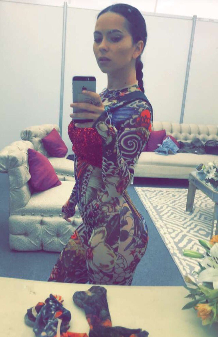 inna_ro's tweet photo. From last night before the show!! Snapchat updates: innaofficial ❤️ https://t.co/LIBEuaTmOA