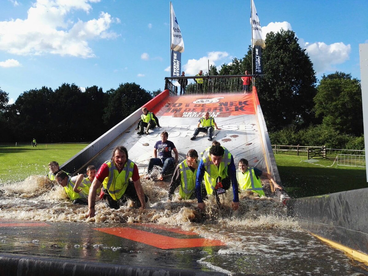 Vrijwilligers Peatminers ook actief tijdens fantastisch  #totdenekindedrek #Vriezenveen #basketbal