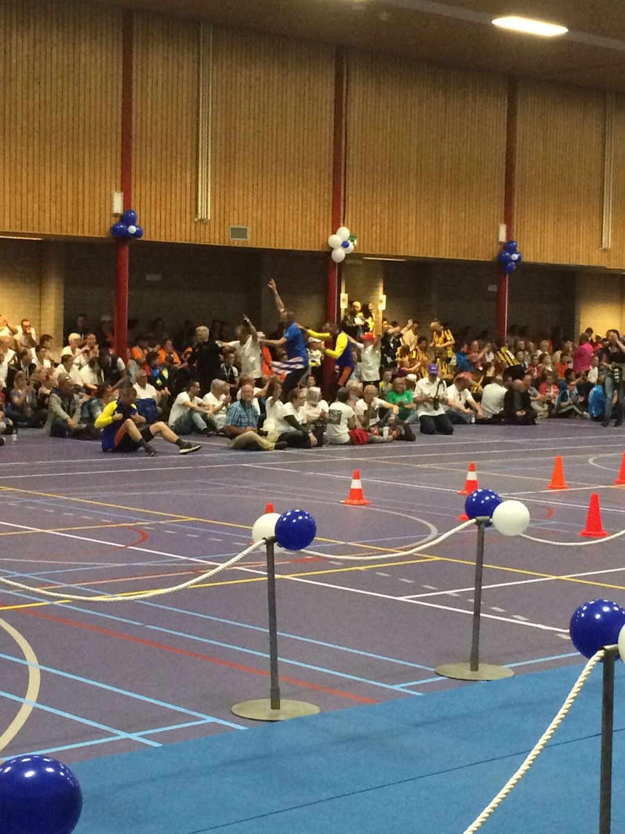 De stemming zit er al goed in En de prijsuitreiking moet nog beginnen #specialolympics