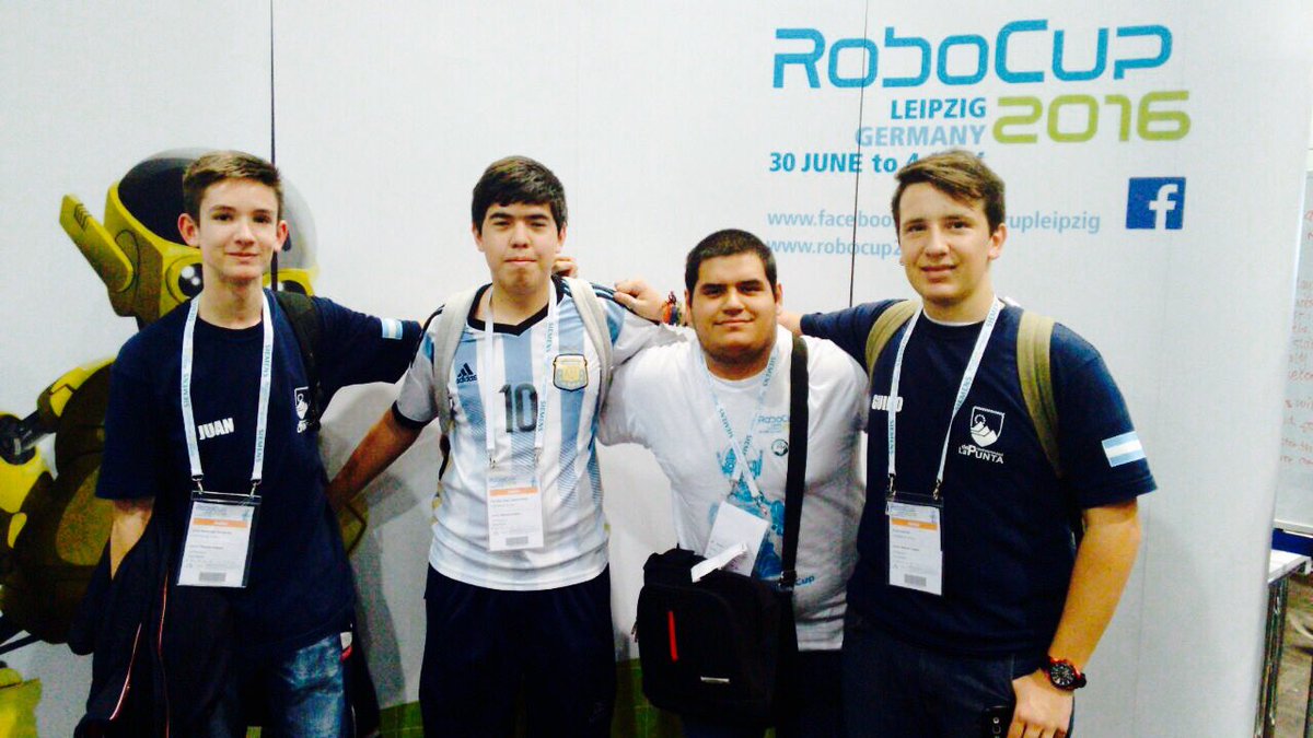 ULPSanLuis's tweet photo. Emoción y alegría en la #RoboCup2016. ¡Los puntanos obtuvieron el 2do puesto en la competencia! #OrgulloULP https://t.co/GFyEDWyI91