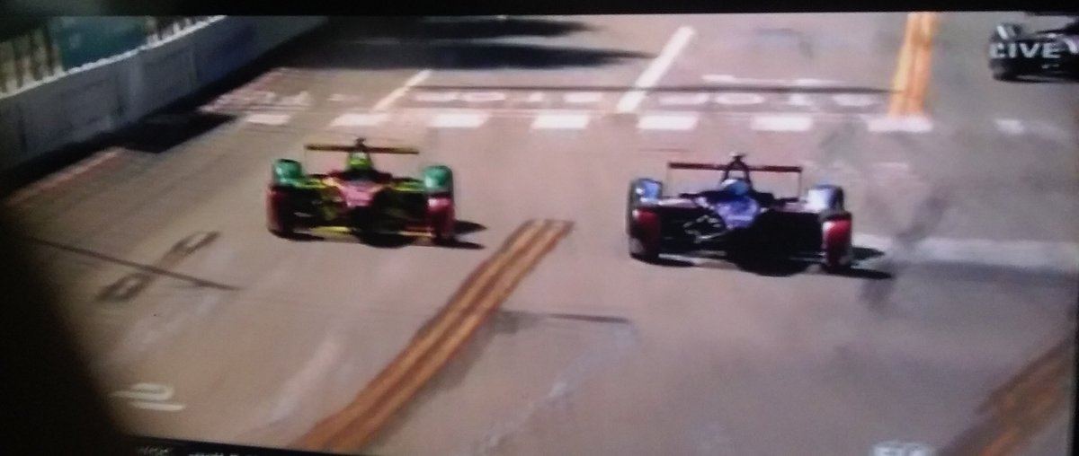 mikhail24RD's tweet photo. @PitCrew_Online My favorite #FormulaEMoments is Long Beach. Met some cool drivers, made friends with other fans etc. https://t.co/EFMzvfaC0K
