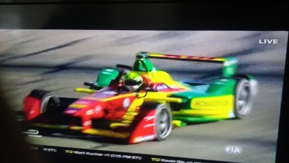 mikhail24RD's tweet photo. @PitCrew_Online My favorite #FormulaEMoments is Long Beach. Met some cool drivers, made friends with other fans etc. https://t.co/EFMzvfaC0K