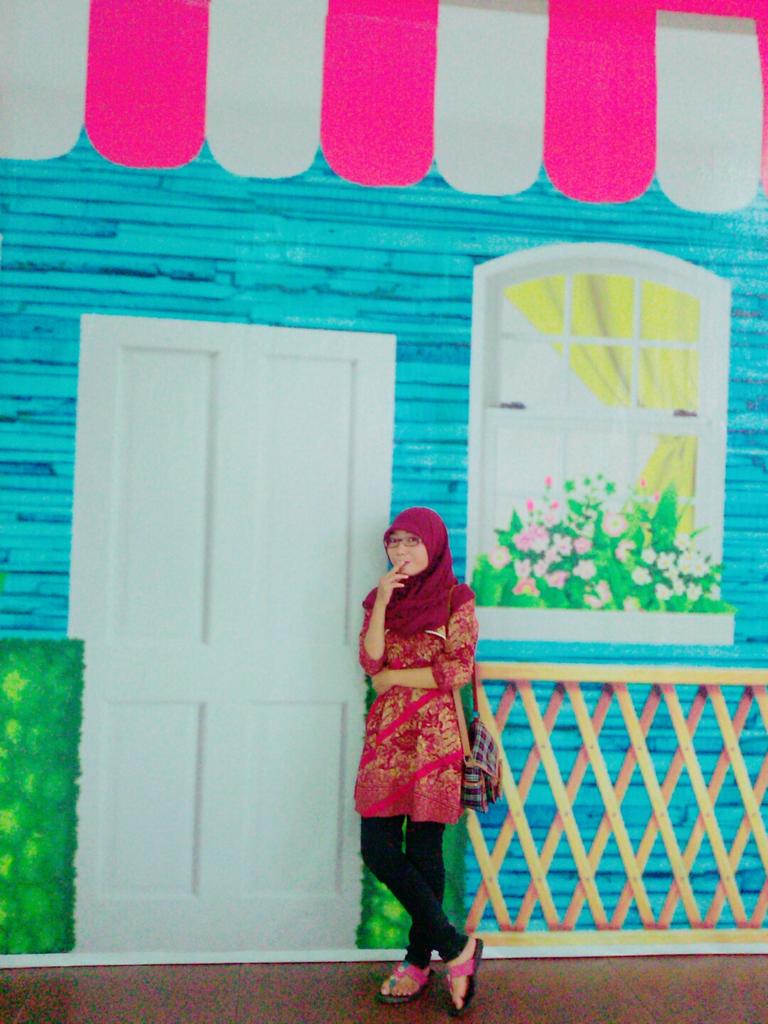 nikmaqueen's tweet photo. Aku lagi 😇 https://t.co/VTgkuuQM1z