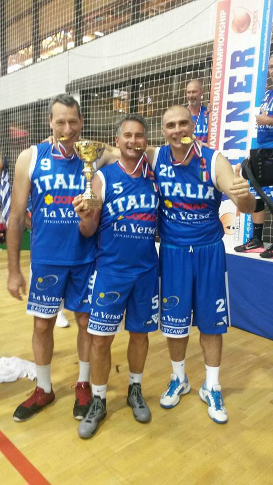 Solfrini Sbarra e Sacripanti campioni d'europa! Banco ancora campione! #maxibasket #bancoroma #VirtusRoma