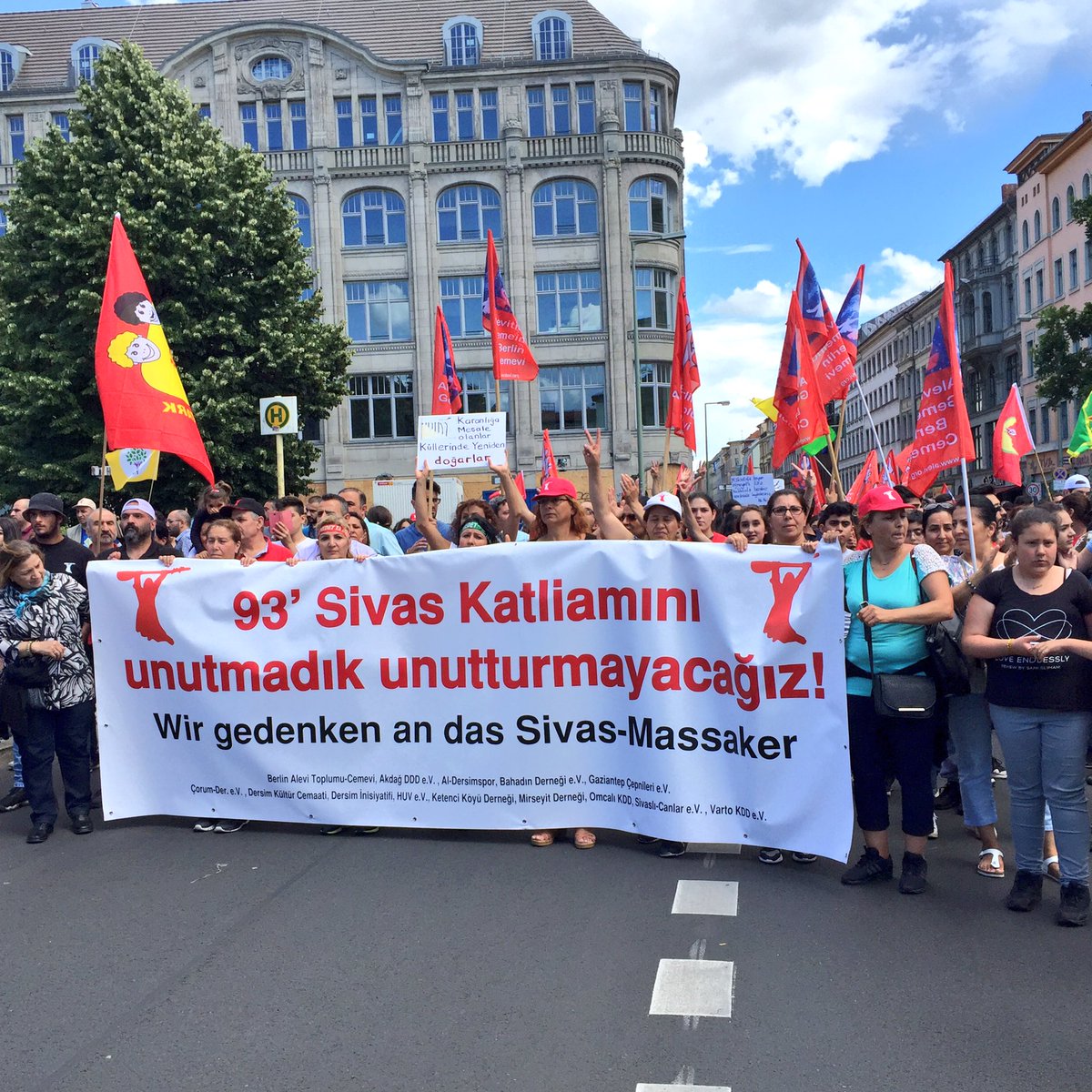 Özcan Mutlu tweet media