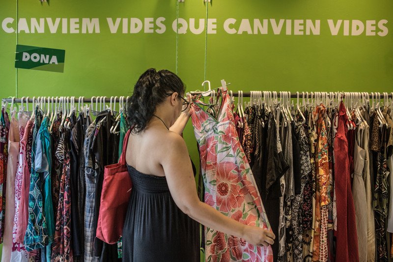OxfamIntermon's tweet photo. Conoces nuestras #TiendasSegundaOportunida de Barcelona, Valencia y Madrid https://t.co/JlQobMh5Lr https://t.co/Jnzksmf6uW