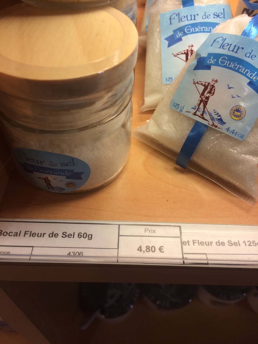 FSauton's tweet photo. @VilleStNazaire 80€ le kilo de fleur de sel. Ça fait combien le grain ? https://t.co/xRg3itoHSw