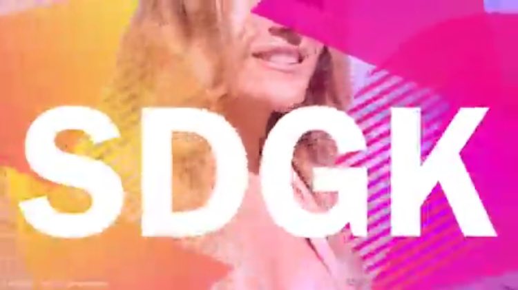 maisiefarndon42's tweet photo. #SDGK @MissGeorgiakx and @LydiaRoseBright wearing the luxe collection 😍👸🏼❤️ https://t.co/ehmUXBfbei