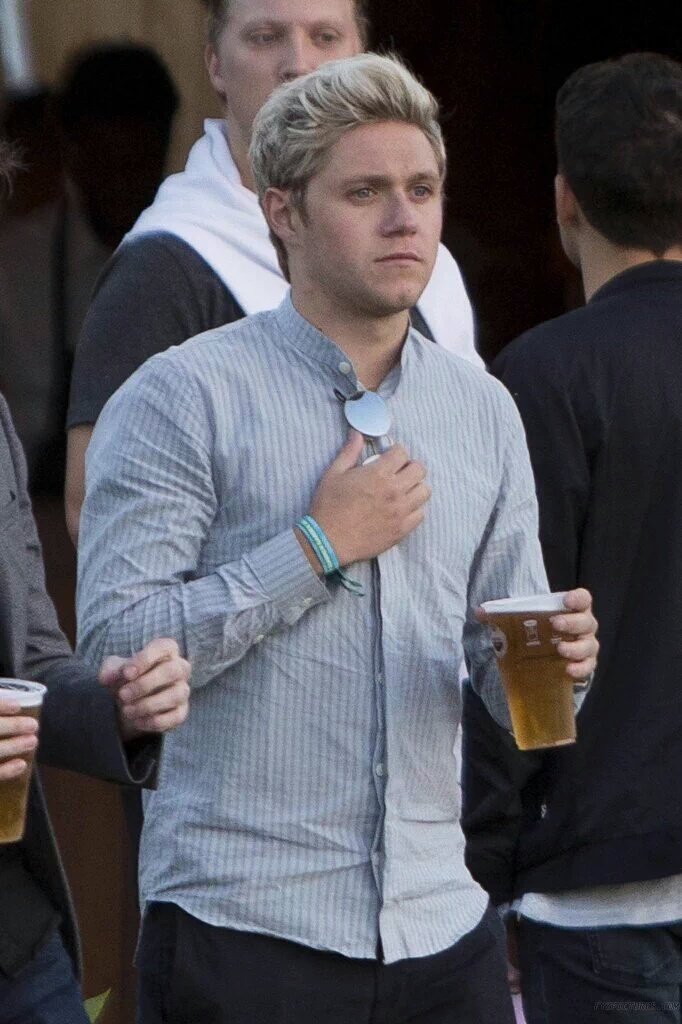 1DUpdatesOMG's tweet photo. Niall at the British Summer Time Festival yesterday https://t.co/N42Mw280rB