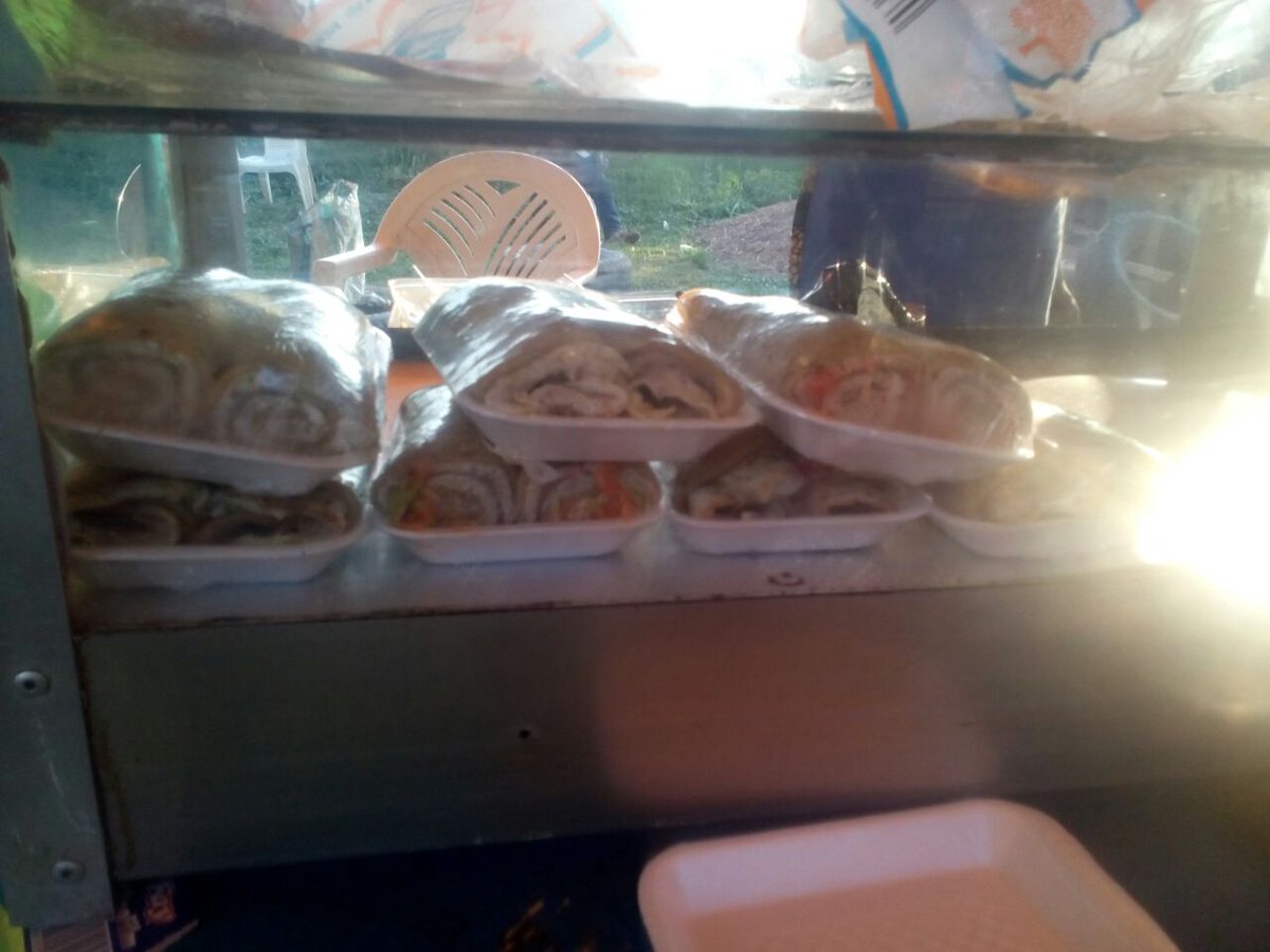 NemozRollecks's tweet photo. About yesterday @KyadondoClub #NemozRollecks #BeefMayo #ChickenRollecks #SausageRollecks #HawaiianRollecks https://t.co/hKuTinDvn2