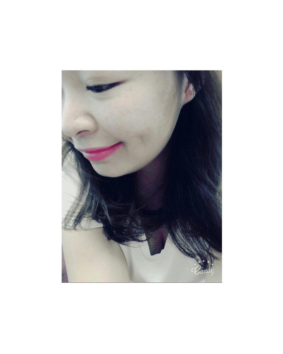 white02132002's tweet photo. 其實很累，因為堅強不能露出軟弱，所以再難都一定會變好的 https://t.co/JIEpVZB4ha